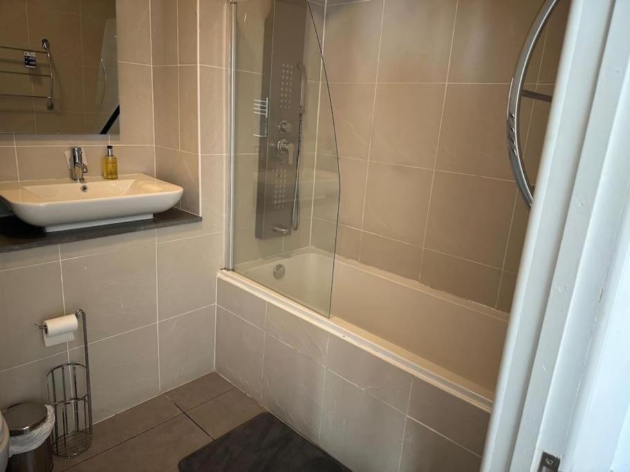 Flat 303 One Bedroom Apartment Birmingham Exteriér fotografie